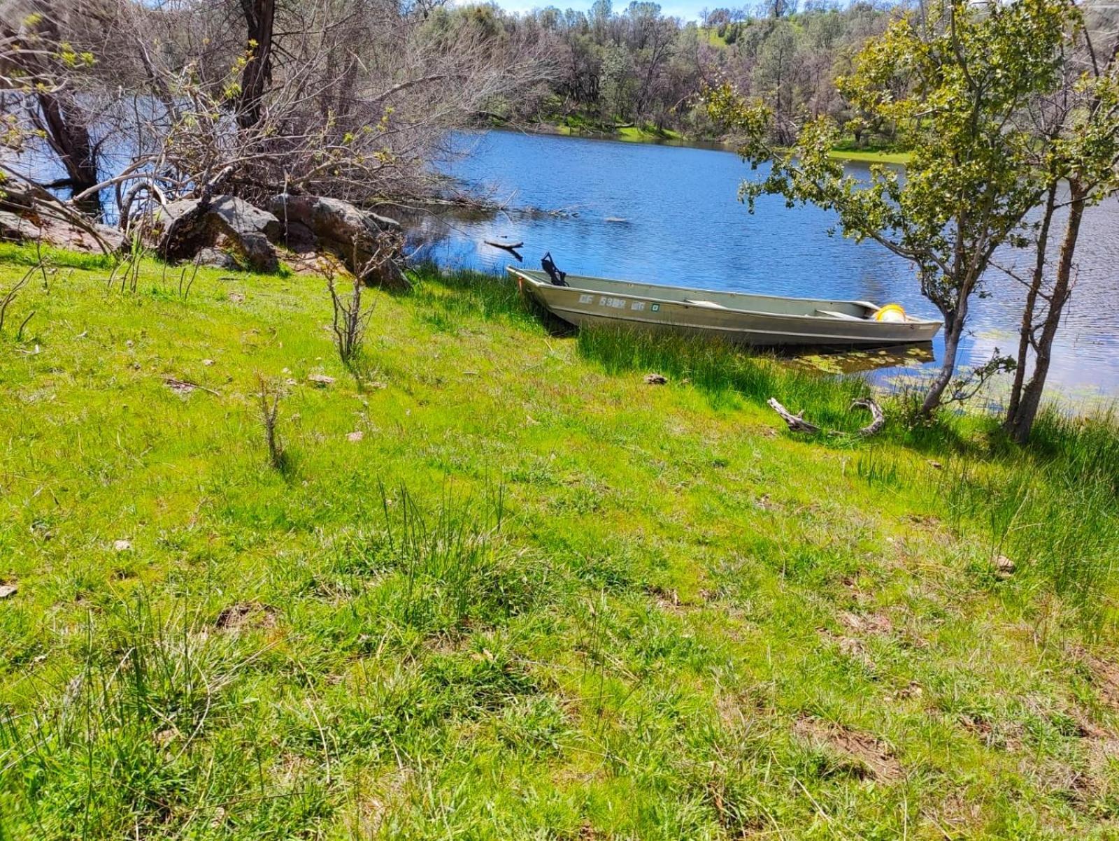 Rolling Oaks Ranch - 200 Acres Of Lakeside Beauty & Countryside Serenity Mariposa Exterior foto